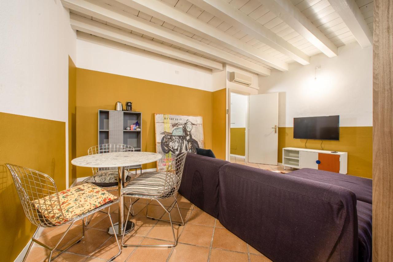Apartament Arena, Center, Hospital - "The Yellow" Werona Zewnętrze zdjęcie